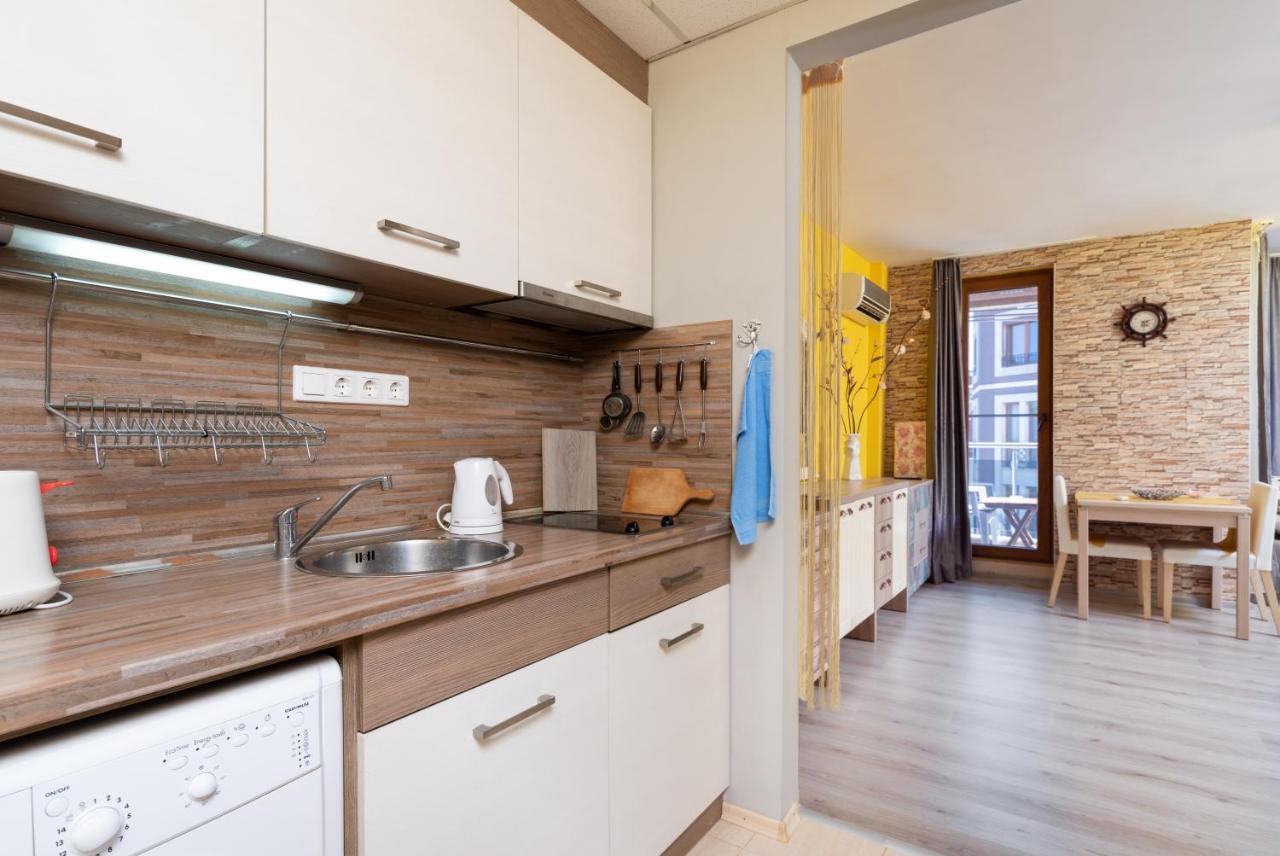 Modern Studios - Meters Away From The Beach Pomorie Exterior photo