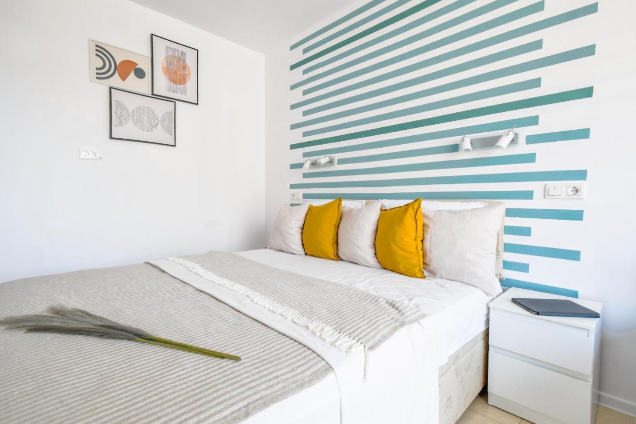 Modern Studios - Meters Away From The Beach Pomorie Exterior photo